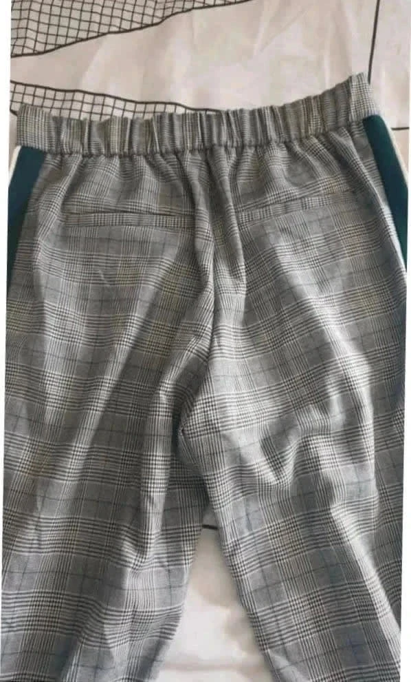 Pantalon zara taille XS – photo 8